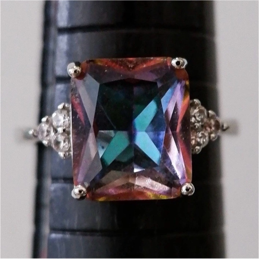 Large Mystic topaz ring. Sterling silver size 8